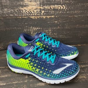 Brooks Pureflow 5 Size 7